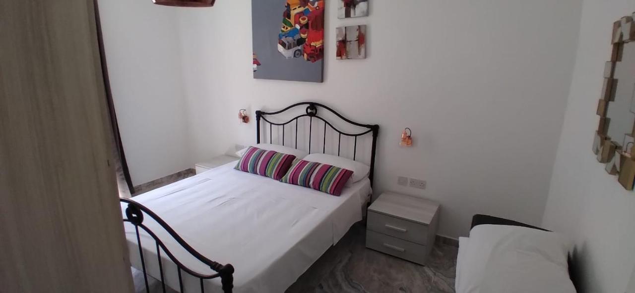 The Penthouse Flat-Terrace&View Leilighet Senglea Eksteriør bilde